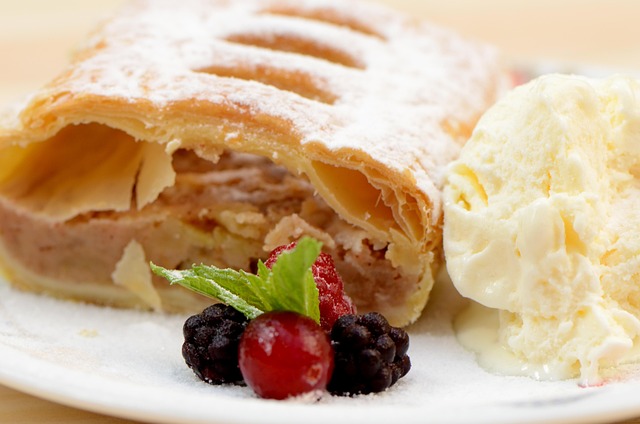 Apple Strudel