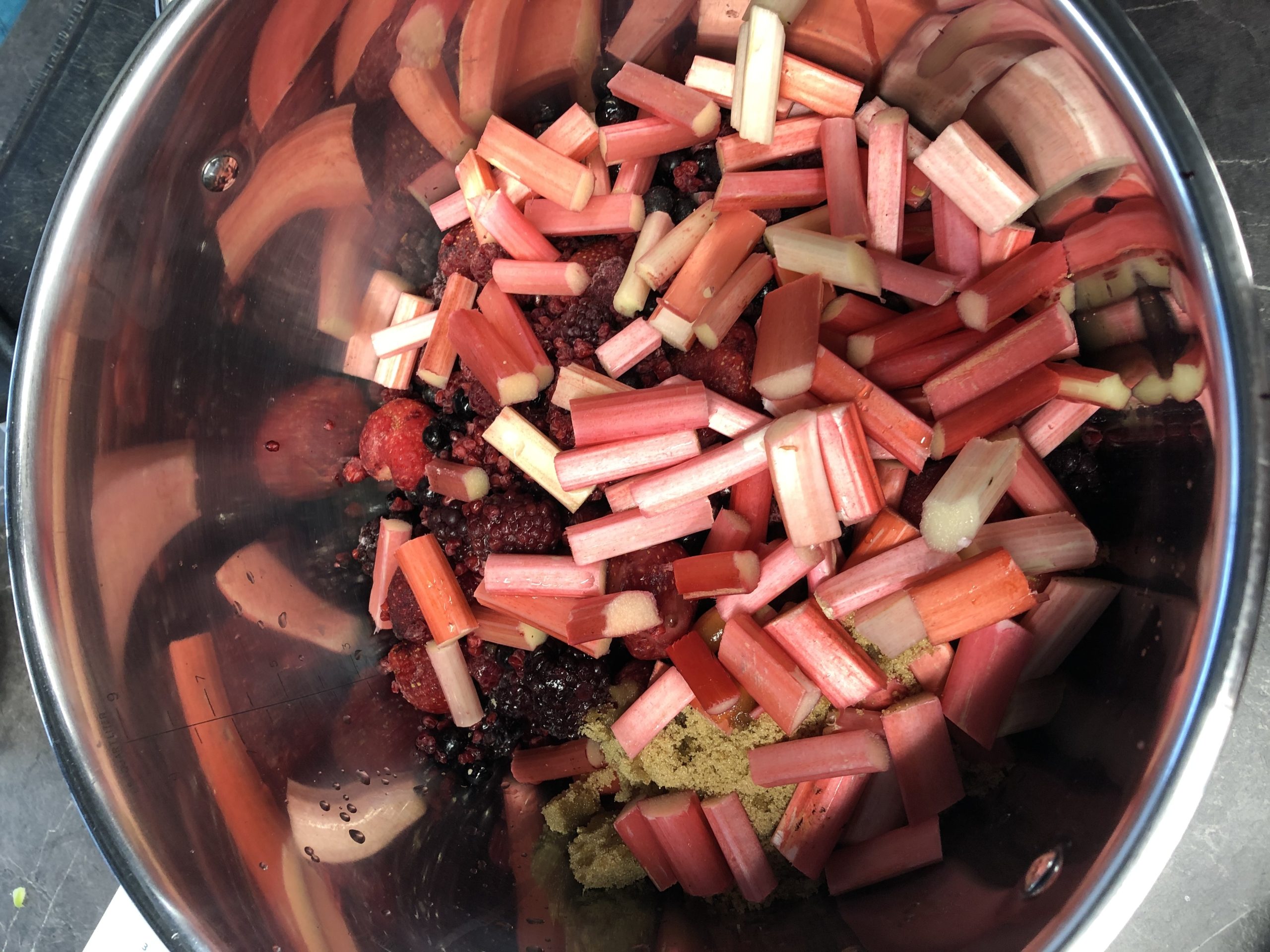 Rhubarb Streusel Bars