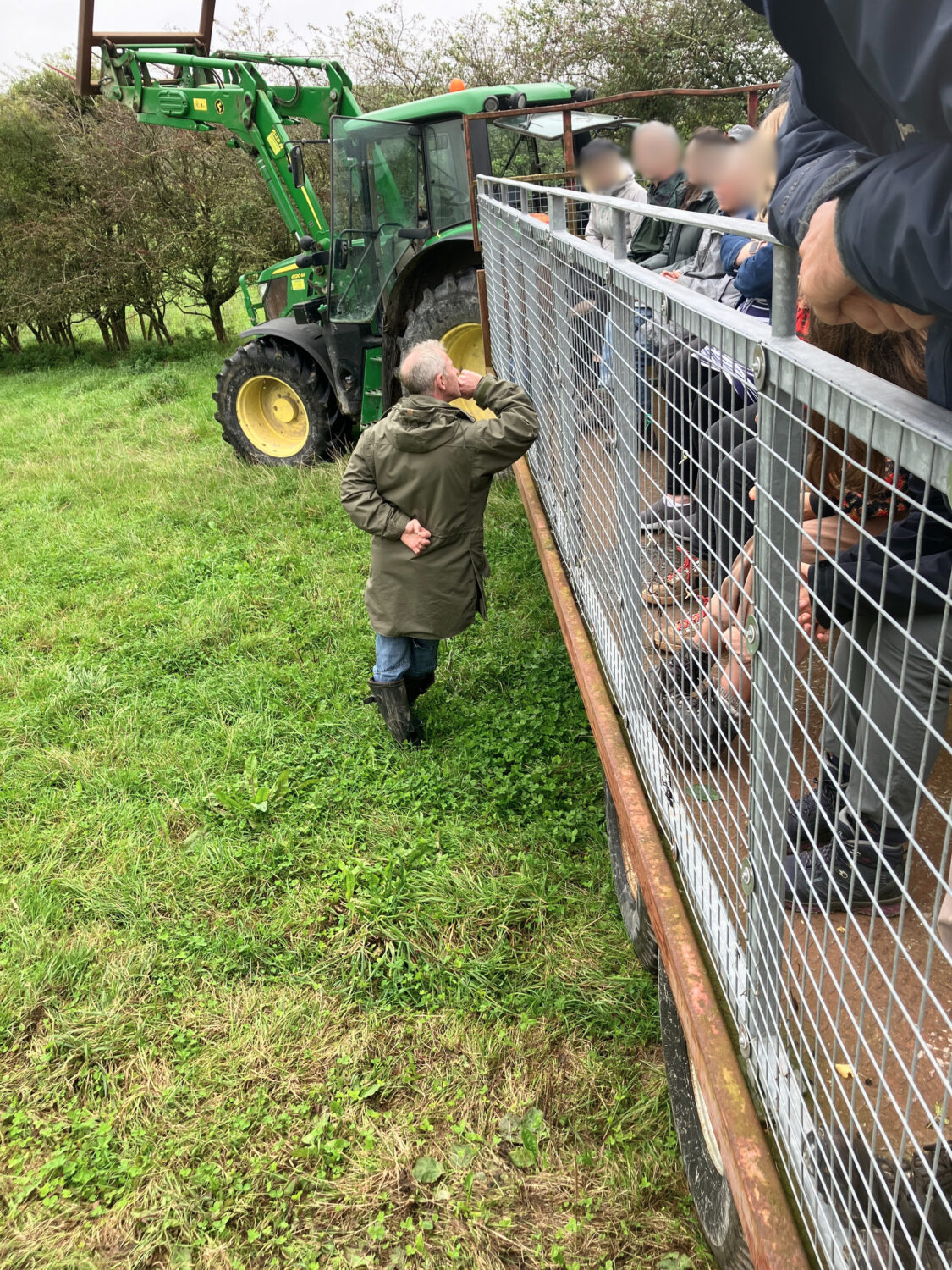 Changing Chalk team take a trailer ride around Saddlescombe Farm with Roly Puzey. Credit: BHFP